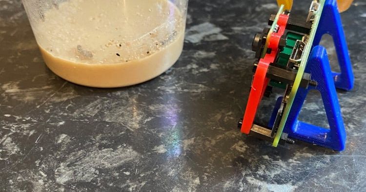 Raspberry Pi Zero / W / 2 W prop stand by edcdadstuff | Download free ...