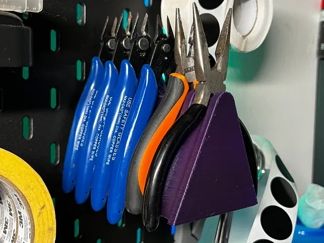 Ikea Skadis snips mount/holder