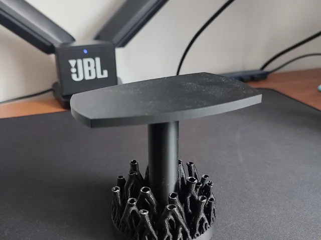Stand for cheaper microphones v1