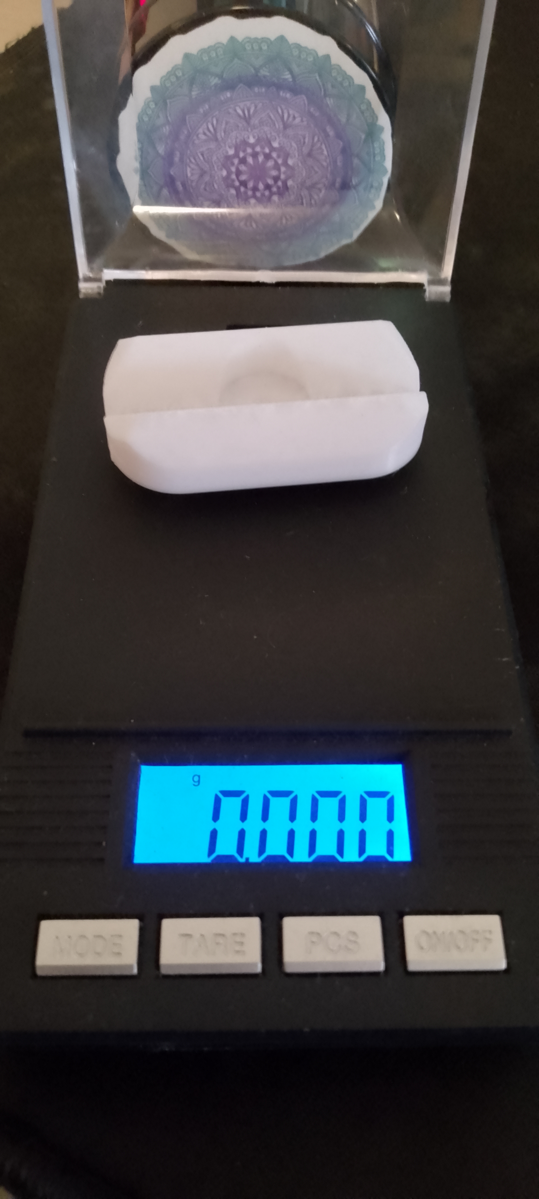 Parchment Paper Adapter for Milligram Scales