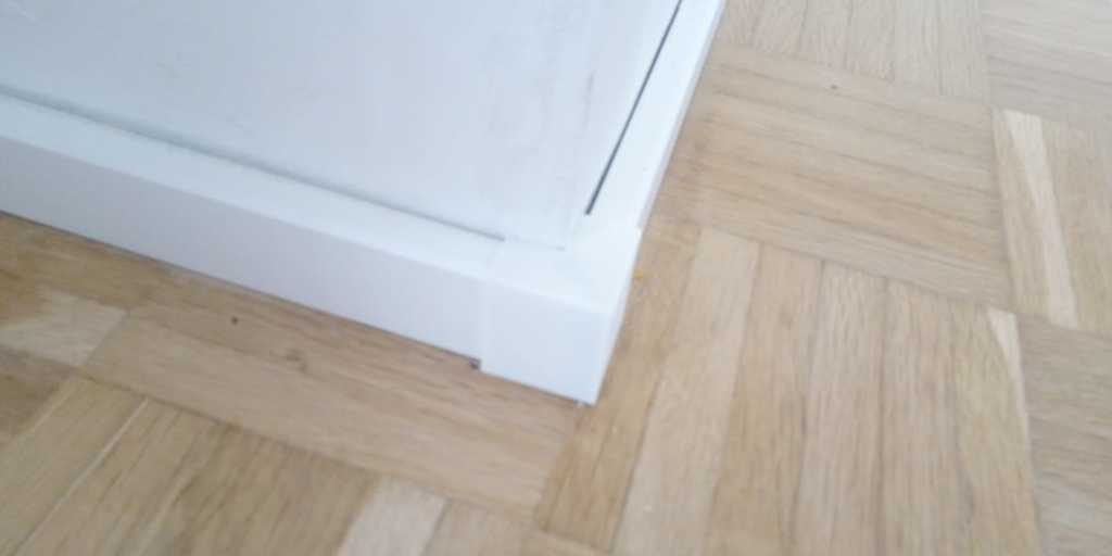 Skirting Board Corners - Sockelleisten Ecken