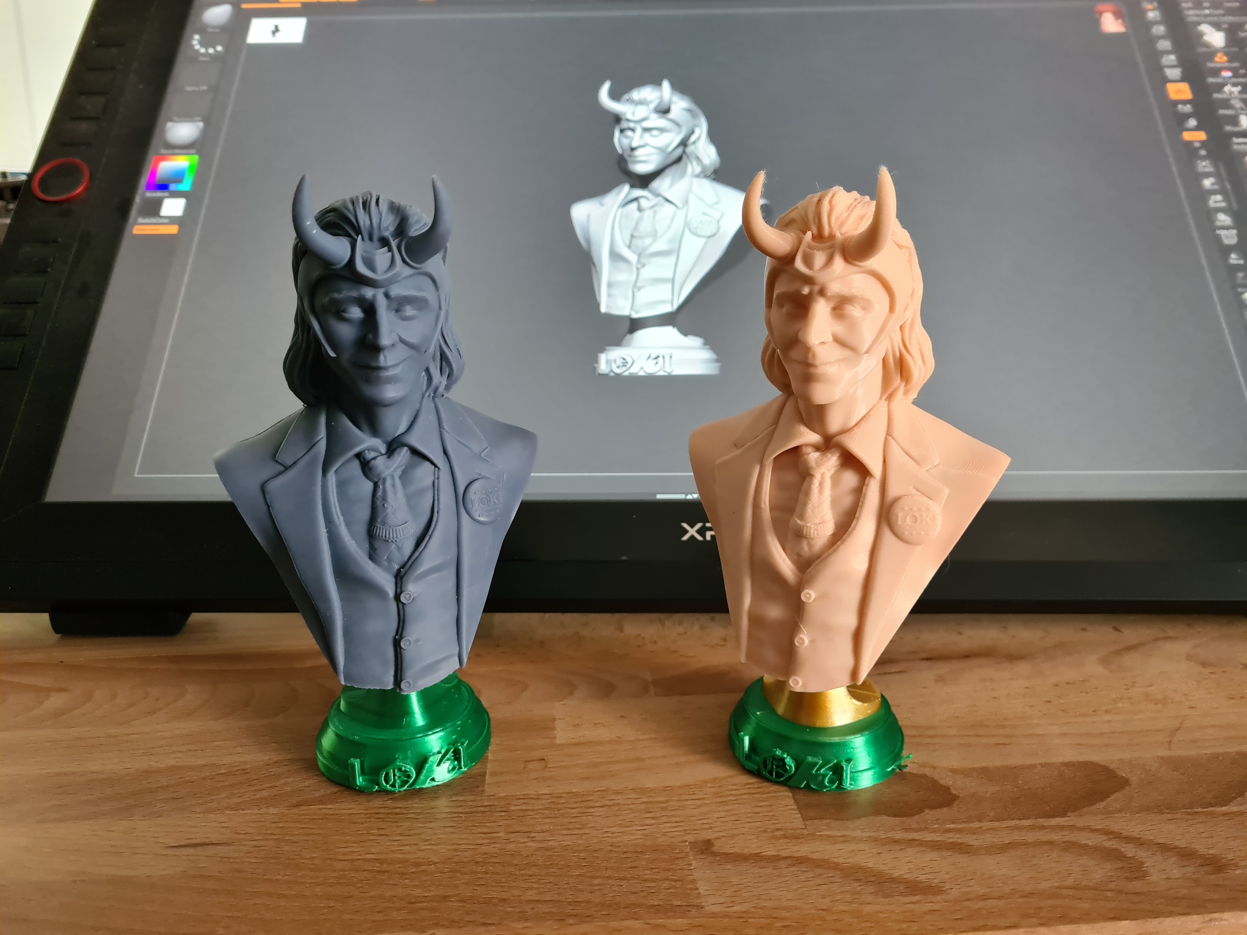 Miniatura 6 do modelo 3D Loki bust
