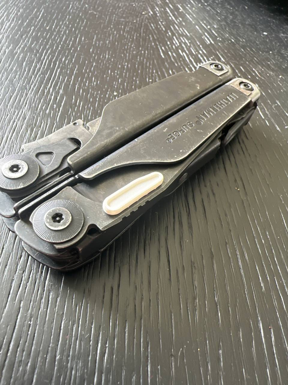 Leatherman Surge Thumb Stud (Press Fit)