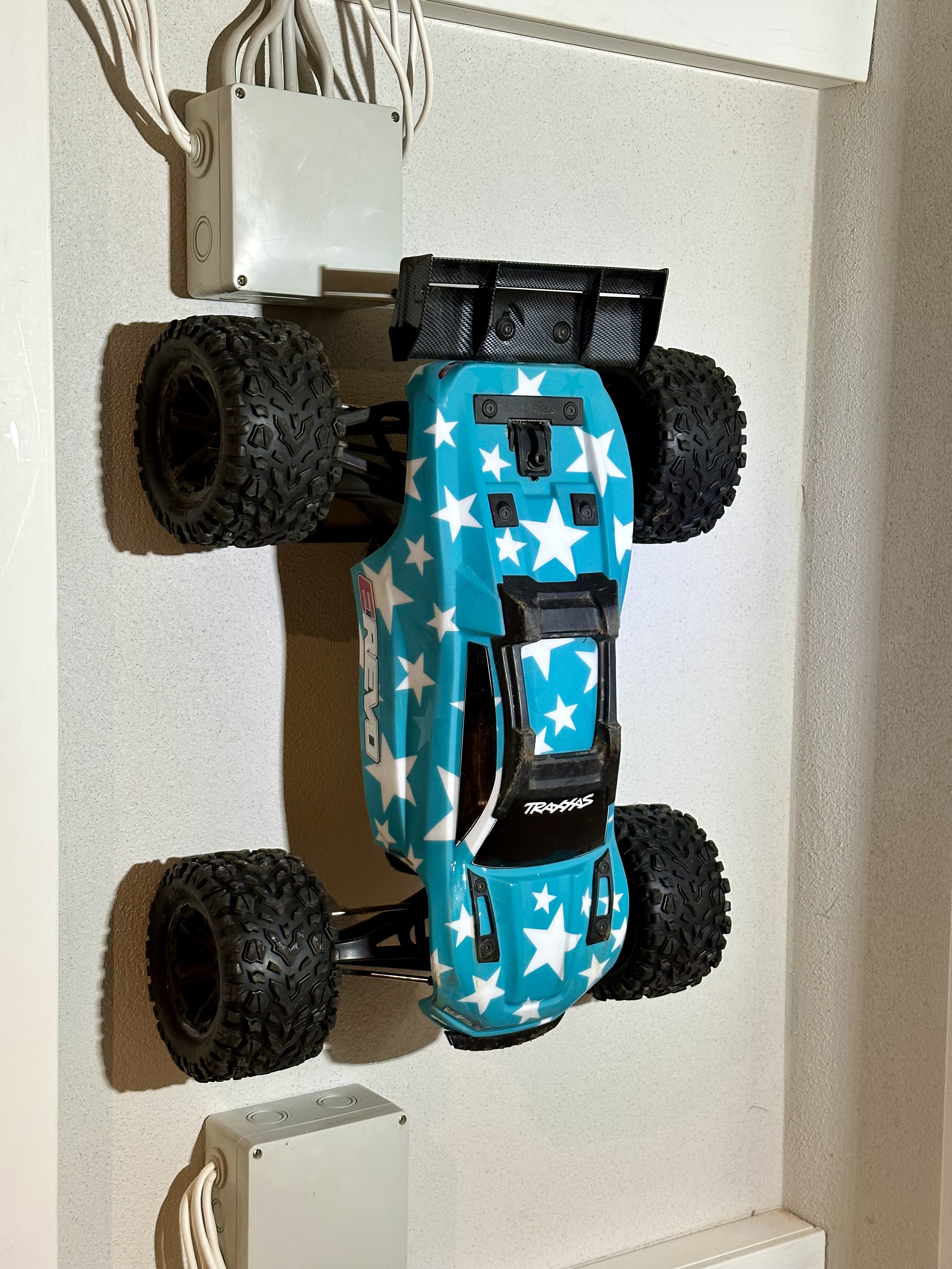 Traxxas E-Revo 2.0 / VXL RC Car Wall Mount