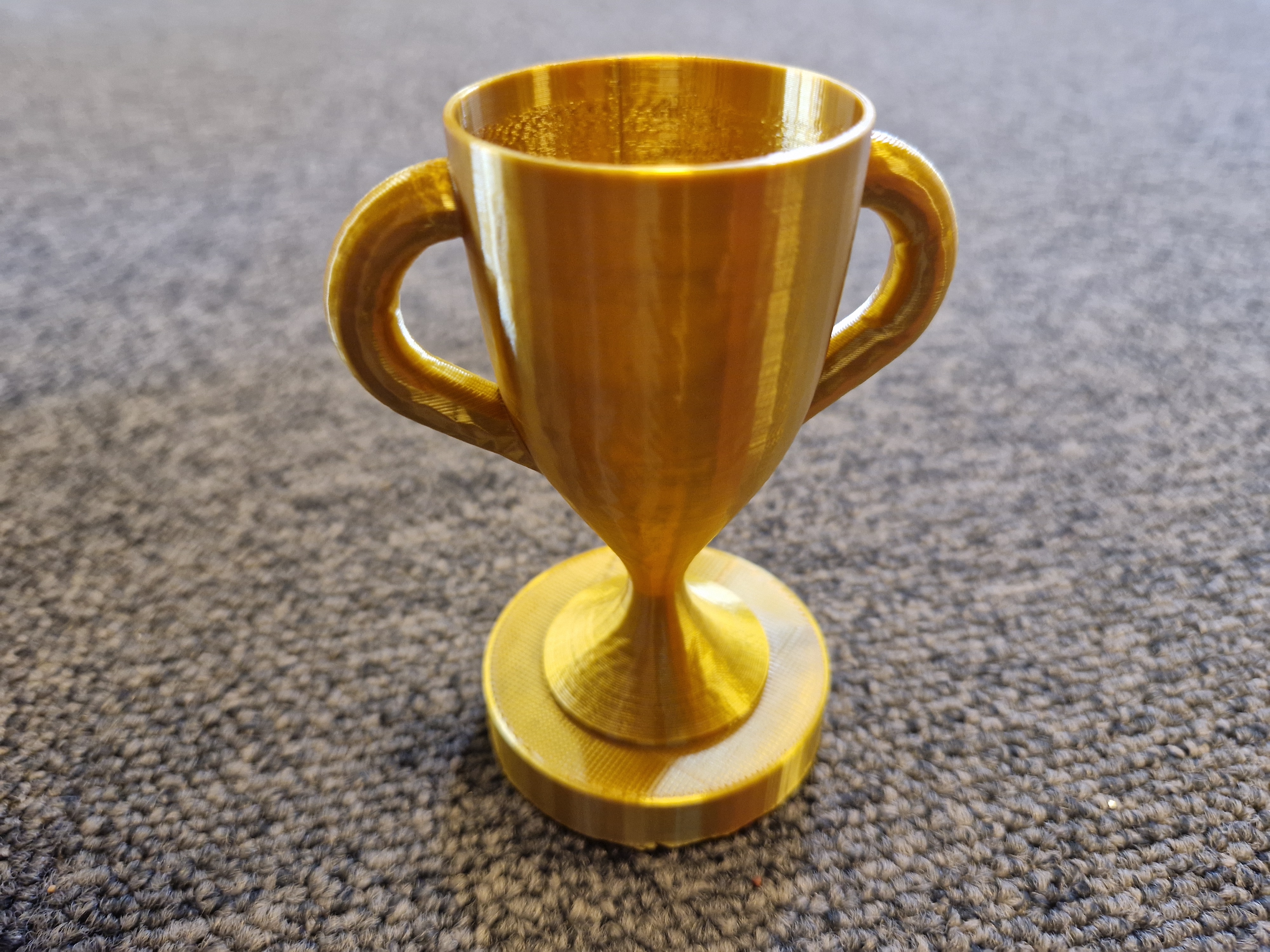 Miniatura 2 do modelo 3D Simpel Trophy