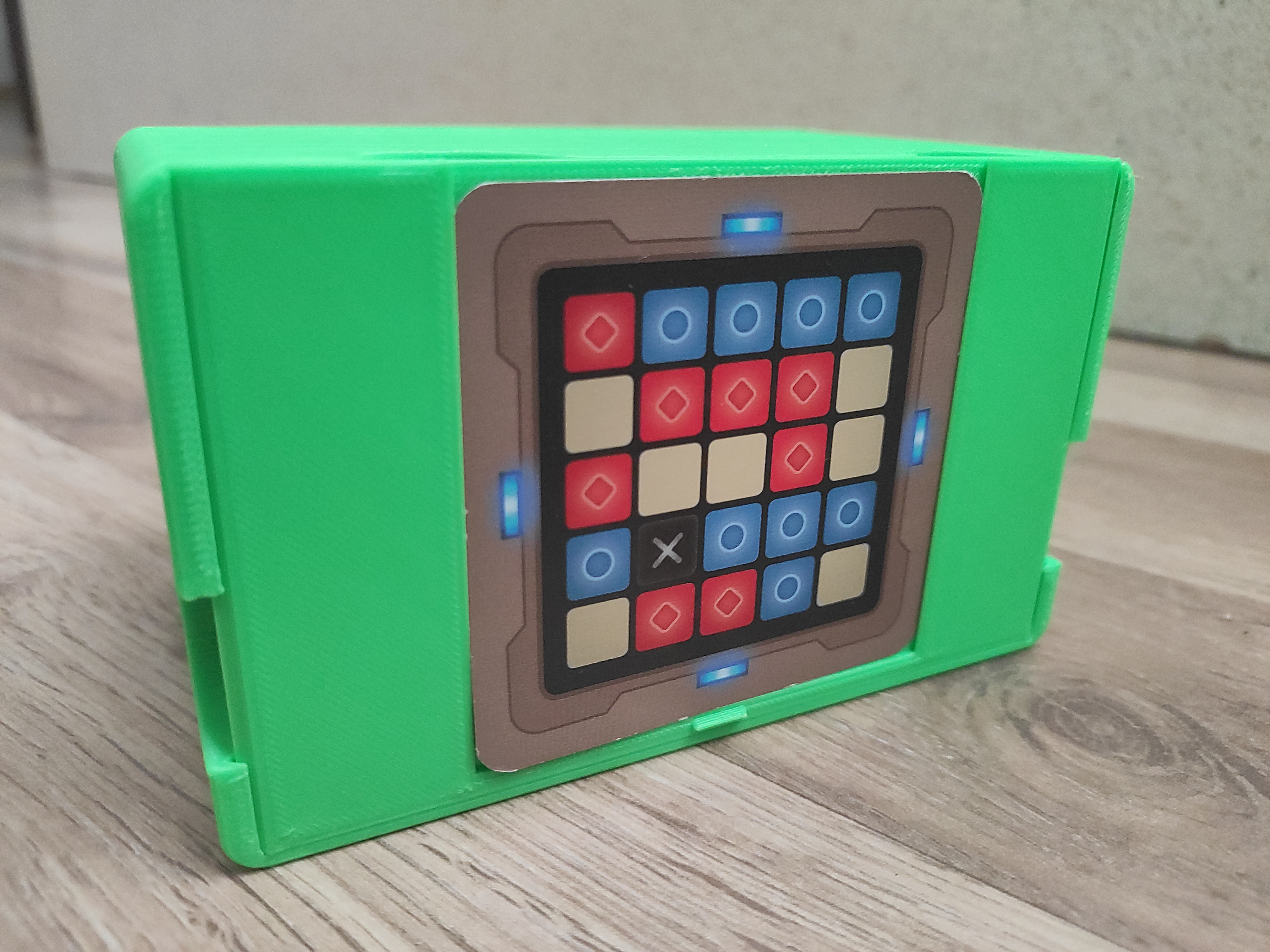 Miniatura 2 do modelo 3D Codenames Box