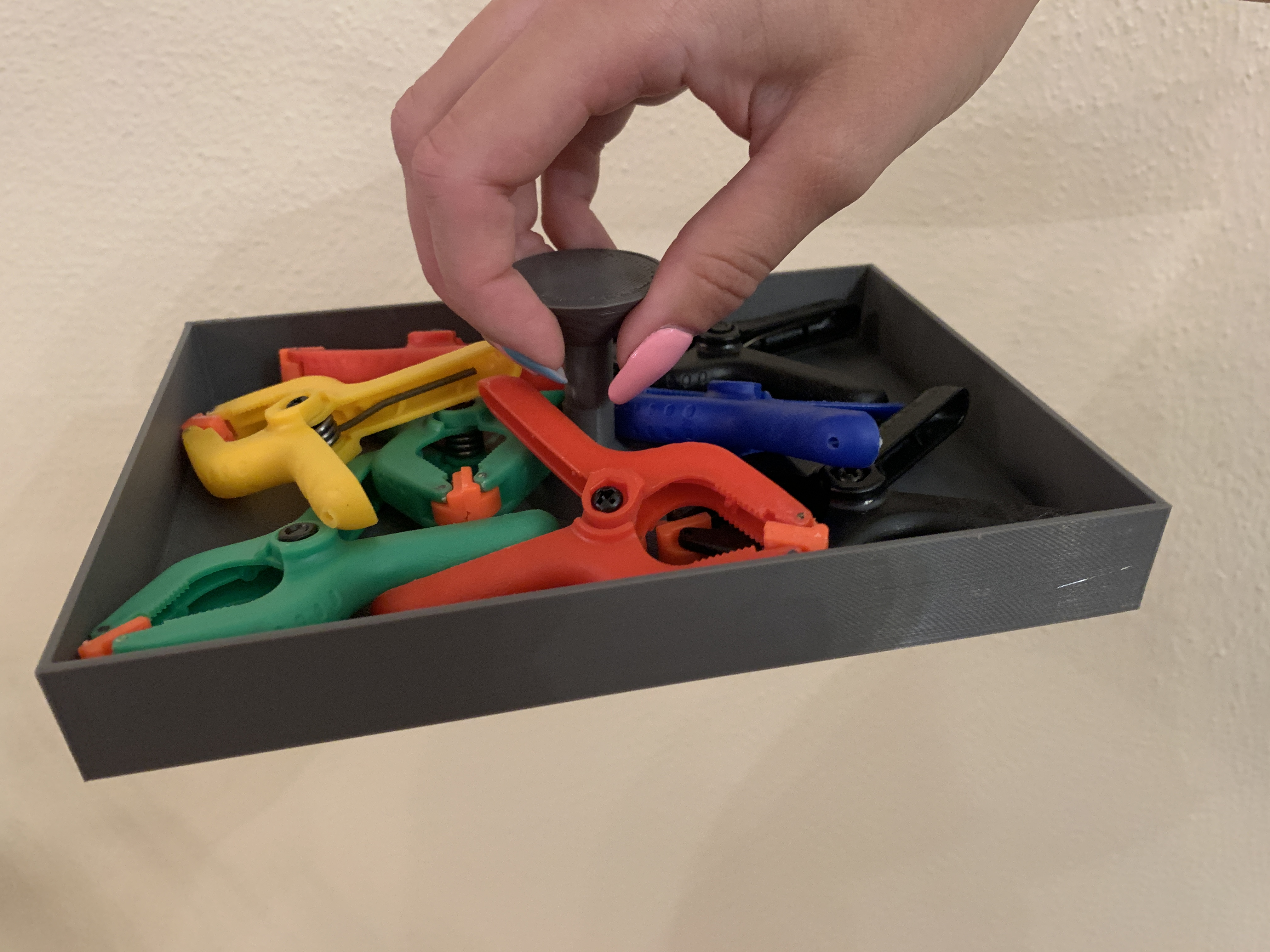 Handle Box - very helpful !