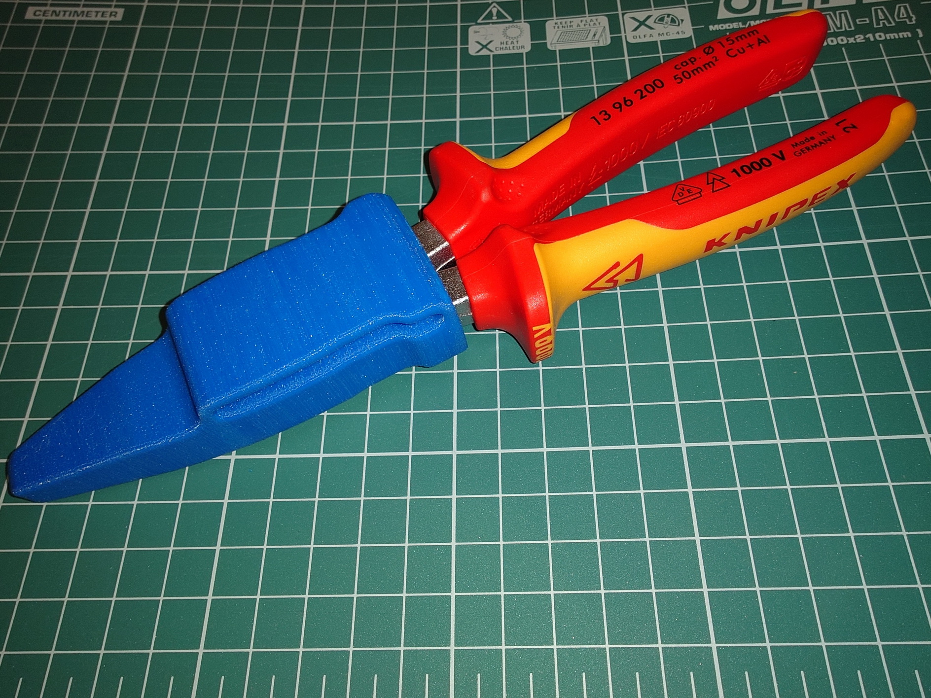 Knipex Pliers (art. 1396200) Protective Cap with Beltholder