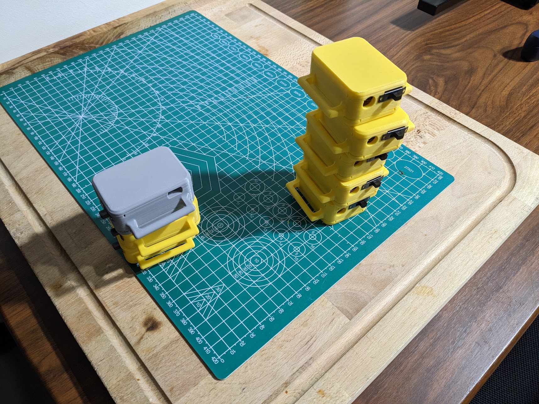 slimevr-goocase-custom-case-bmi160-d1-mini-by-hedgy-download-free