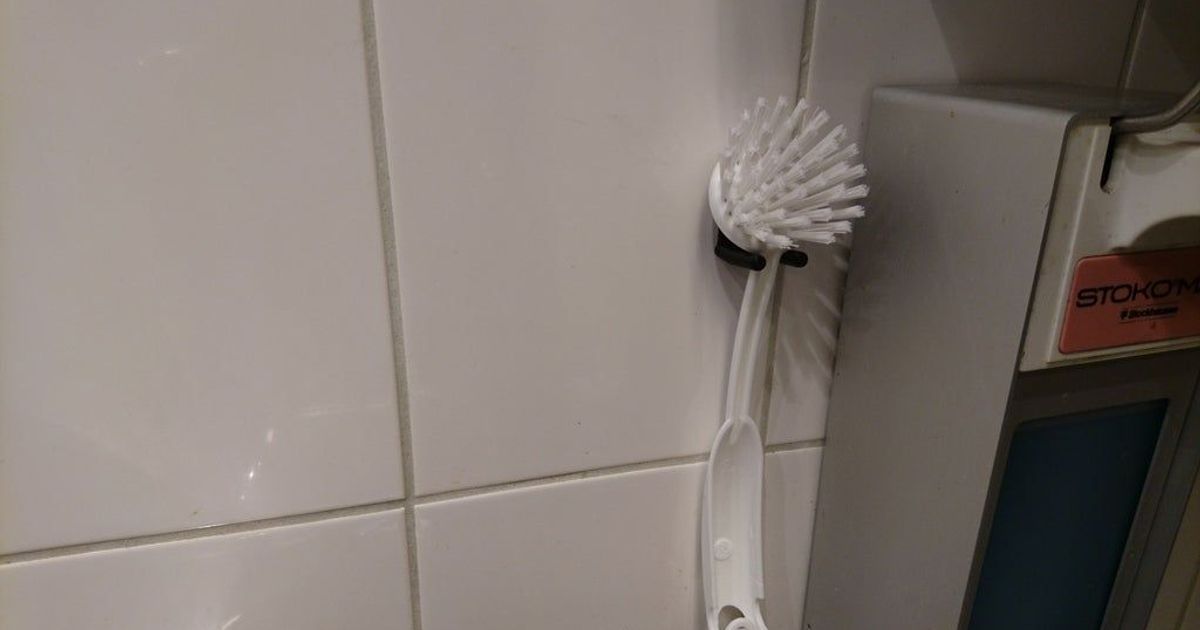 Brush holder by Bee Mee Download free STL model