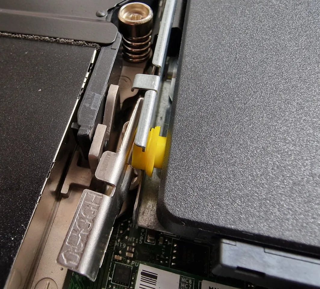 HP Elitedesk 800 G2 Mini - SSD Mounting Bushes by jeepers01