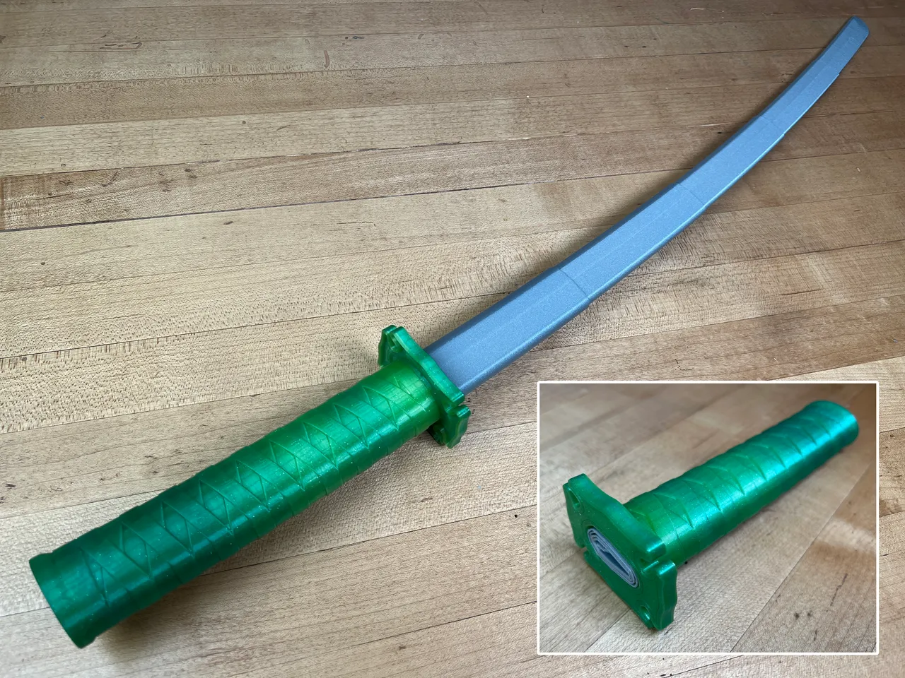 Collapsing Drill Sword with Replaceable Blade by 3D Printing World