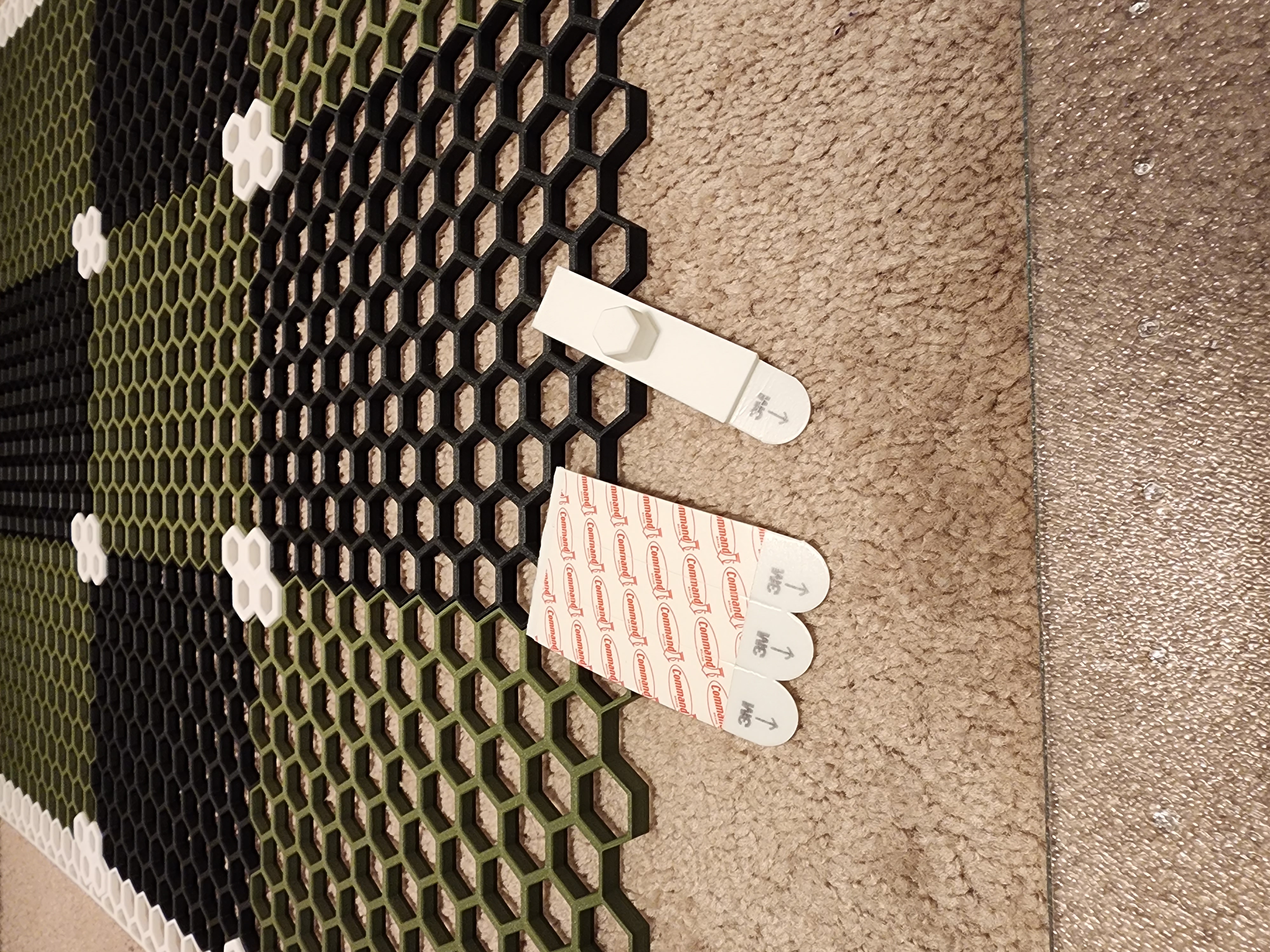 Honeycomb Wall Large Command Strip Vertical Mount