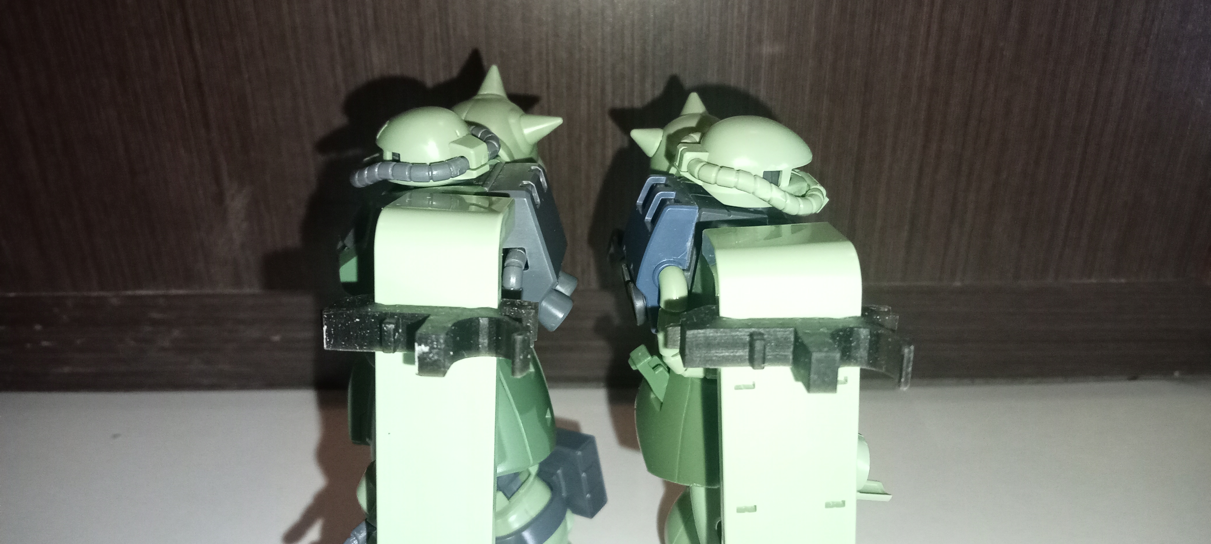 Shield Rack for 1/144 Scale Zaku II