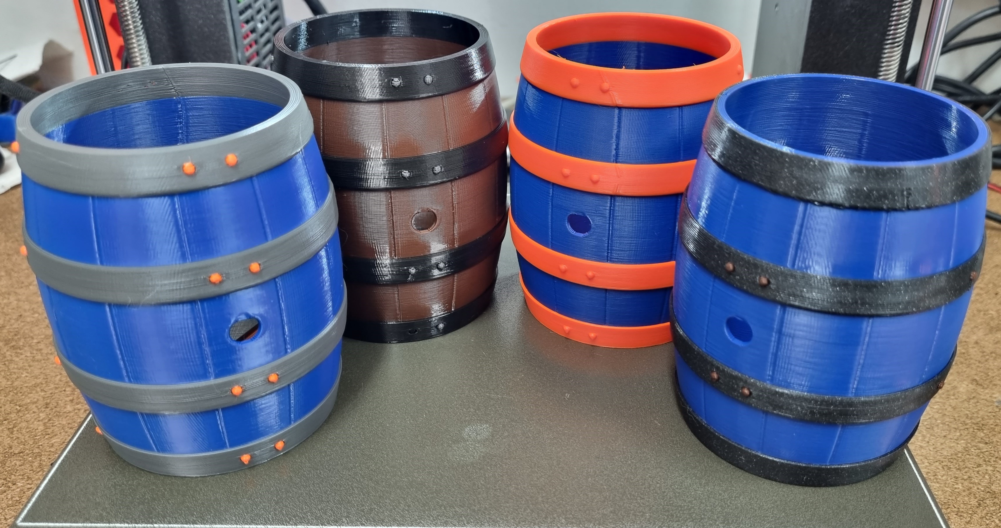 Barrel Pen Holder