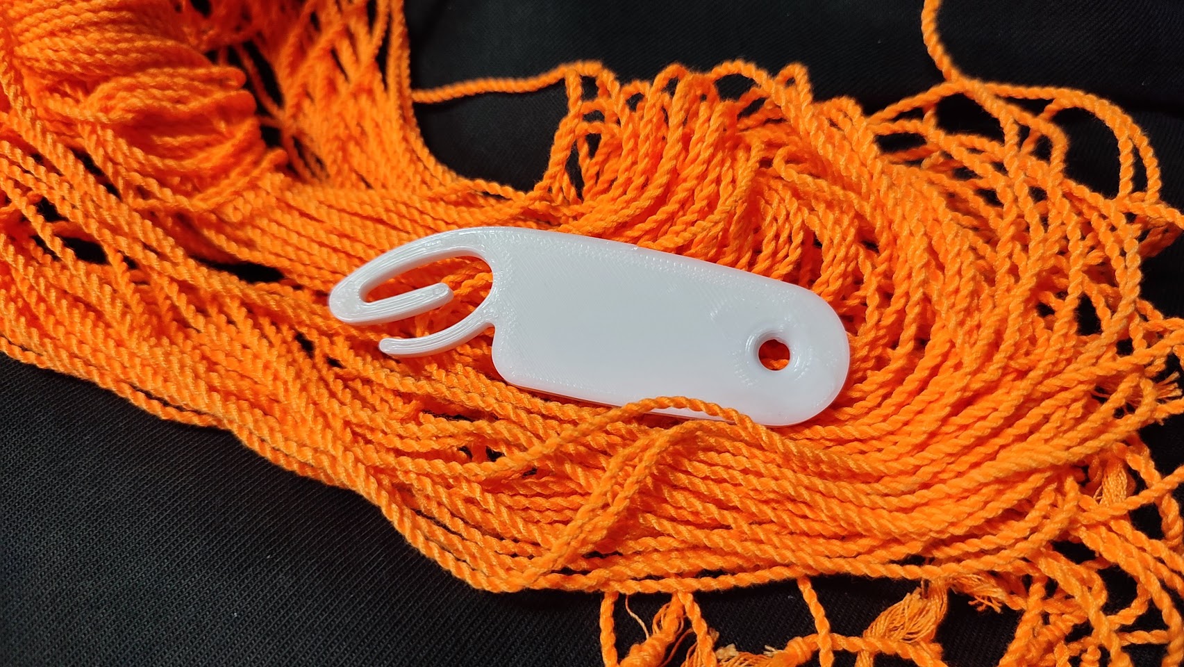 Yoyo String Knotter by AdegleLab Download free STL model