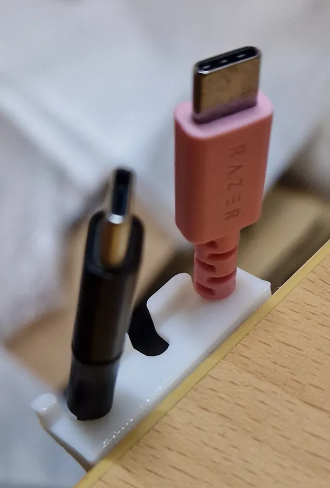 3 Usb cable holder by mini100 | Download free STL model | Printables.com