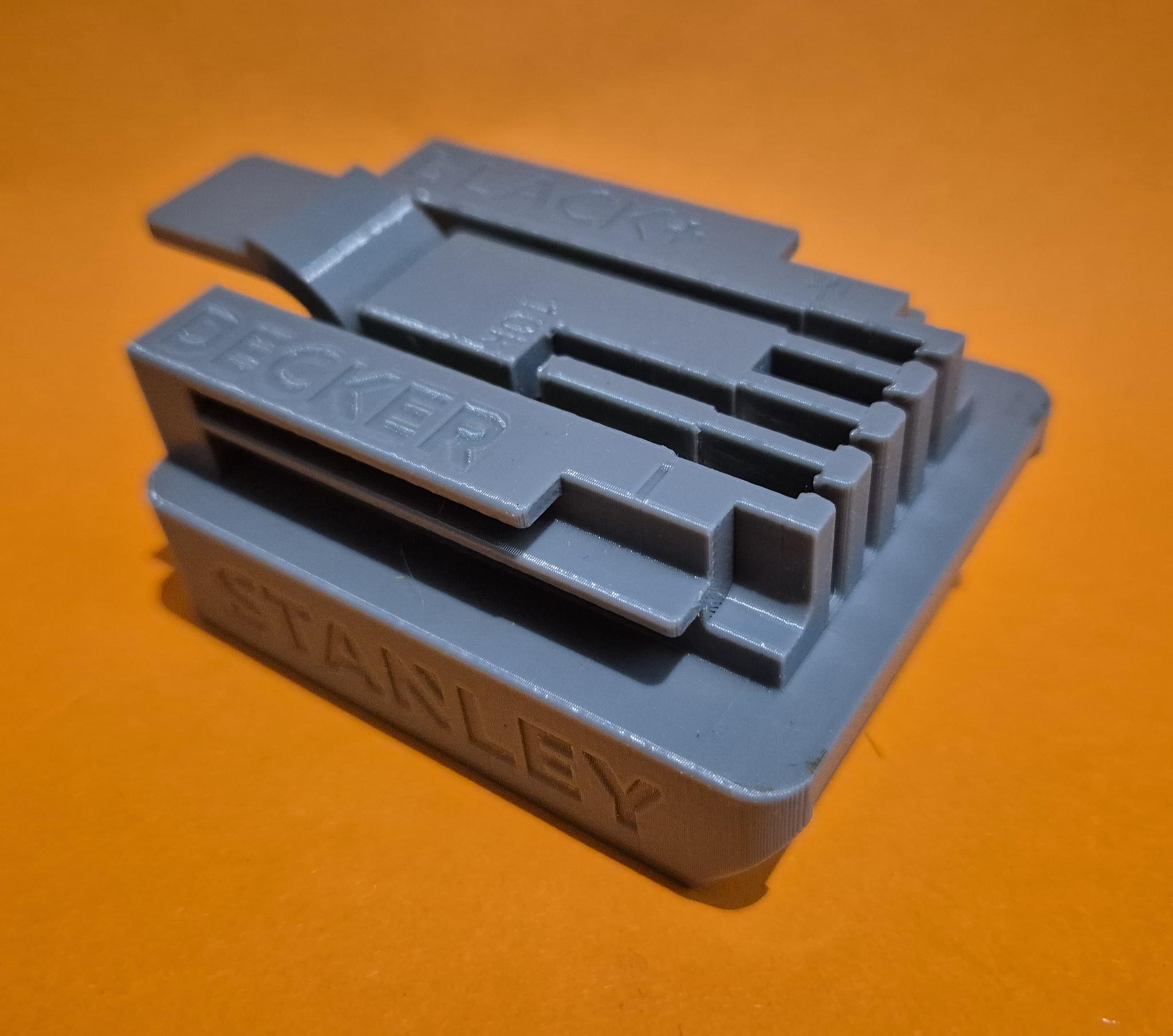 Skil PWRCORE 20 battery to Black and Decker \ Stanley Fatmax tools adaptor