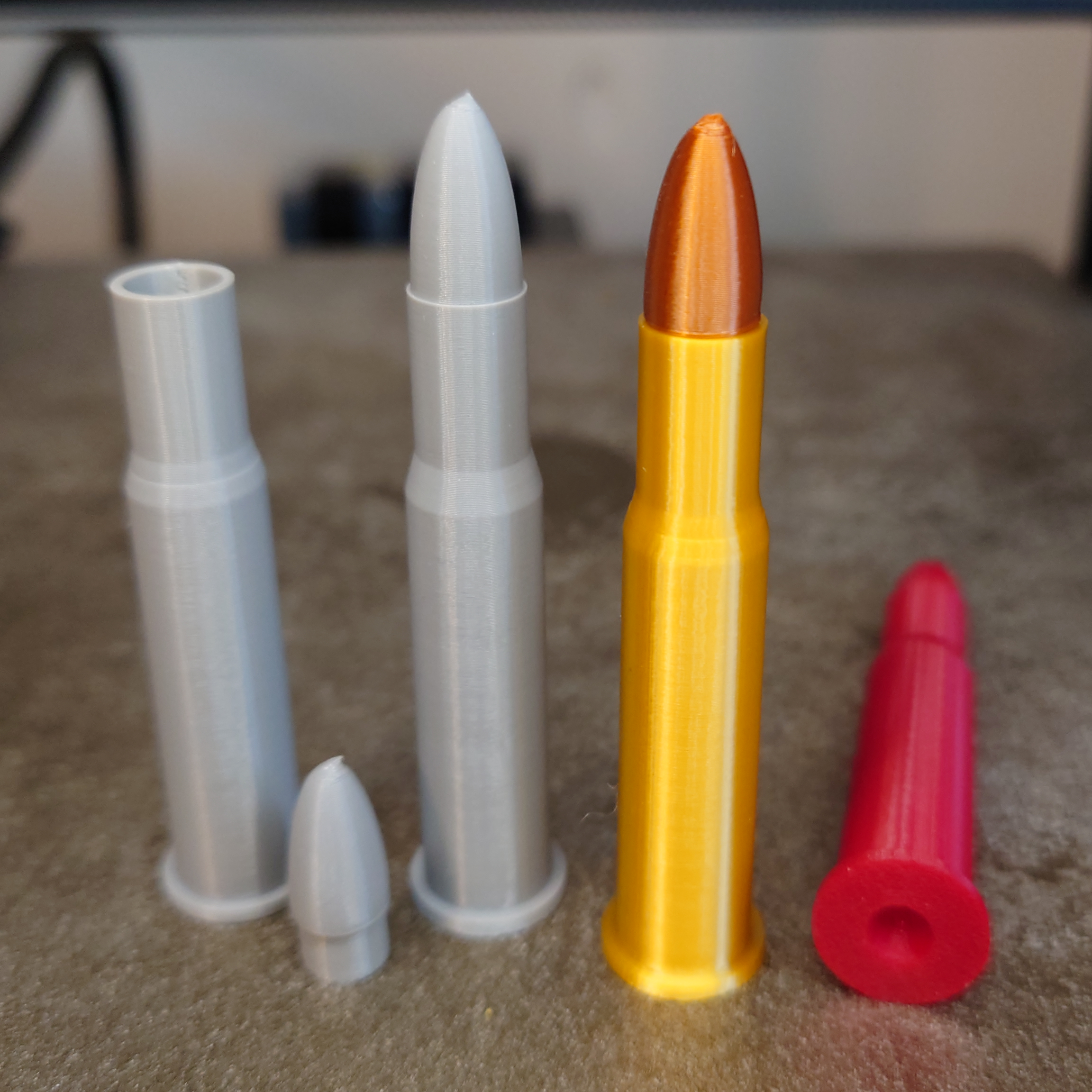 .30-30 Winchester replica and snap cap