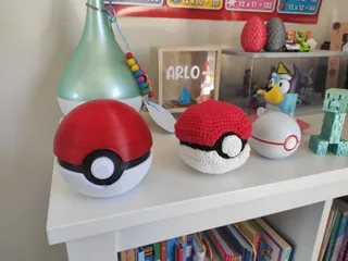 Pokeball Shell Flat Bottom