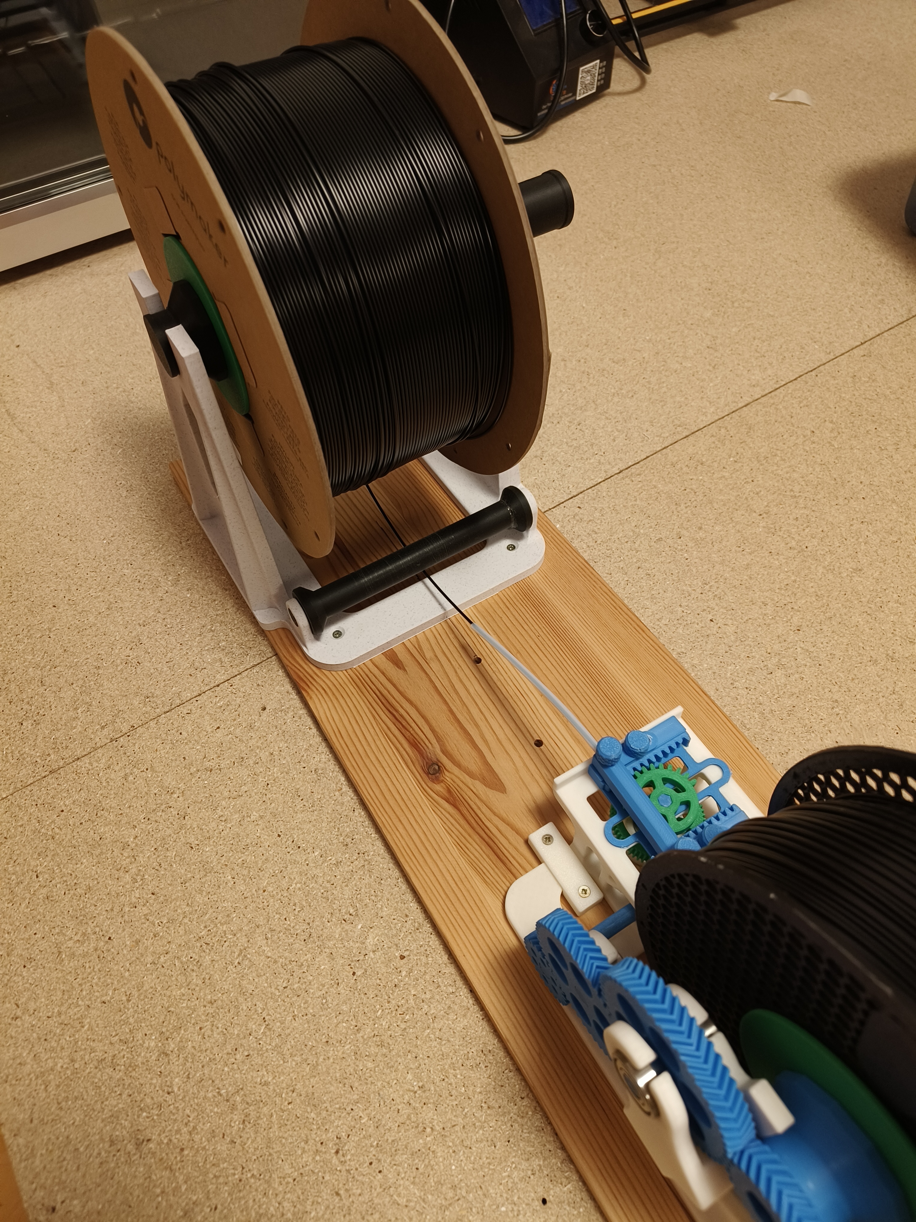 Donor Spool Holder for big Spool