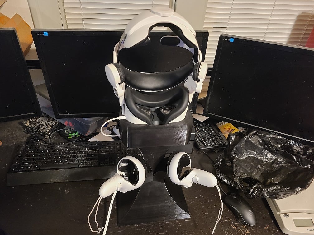 Oculus Quest 2 Charging Stand