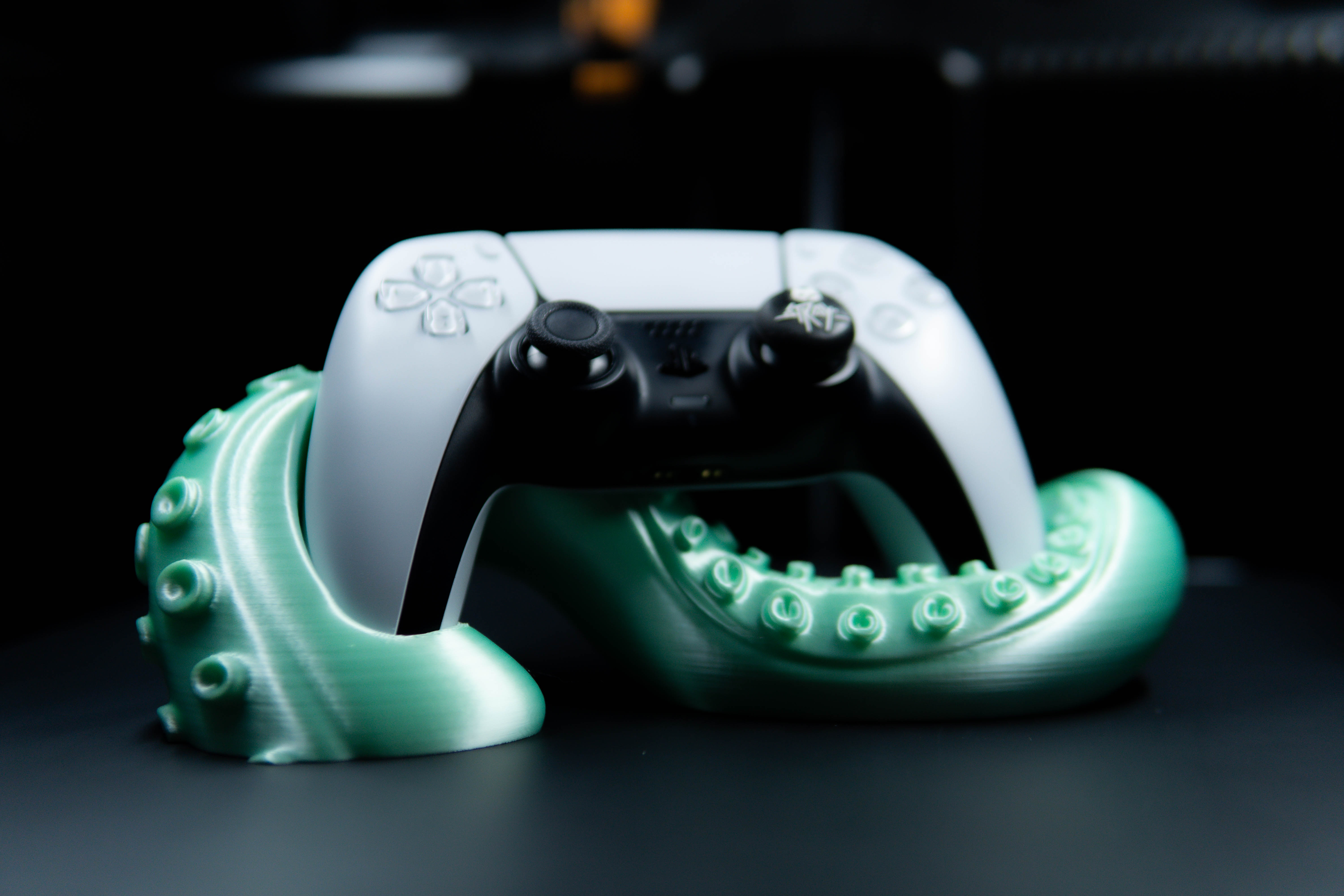 Cursed Tentacle Holder - PS5 Controller
