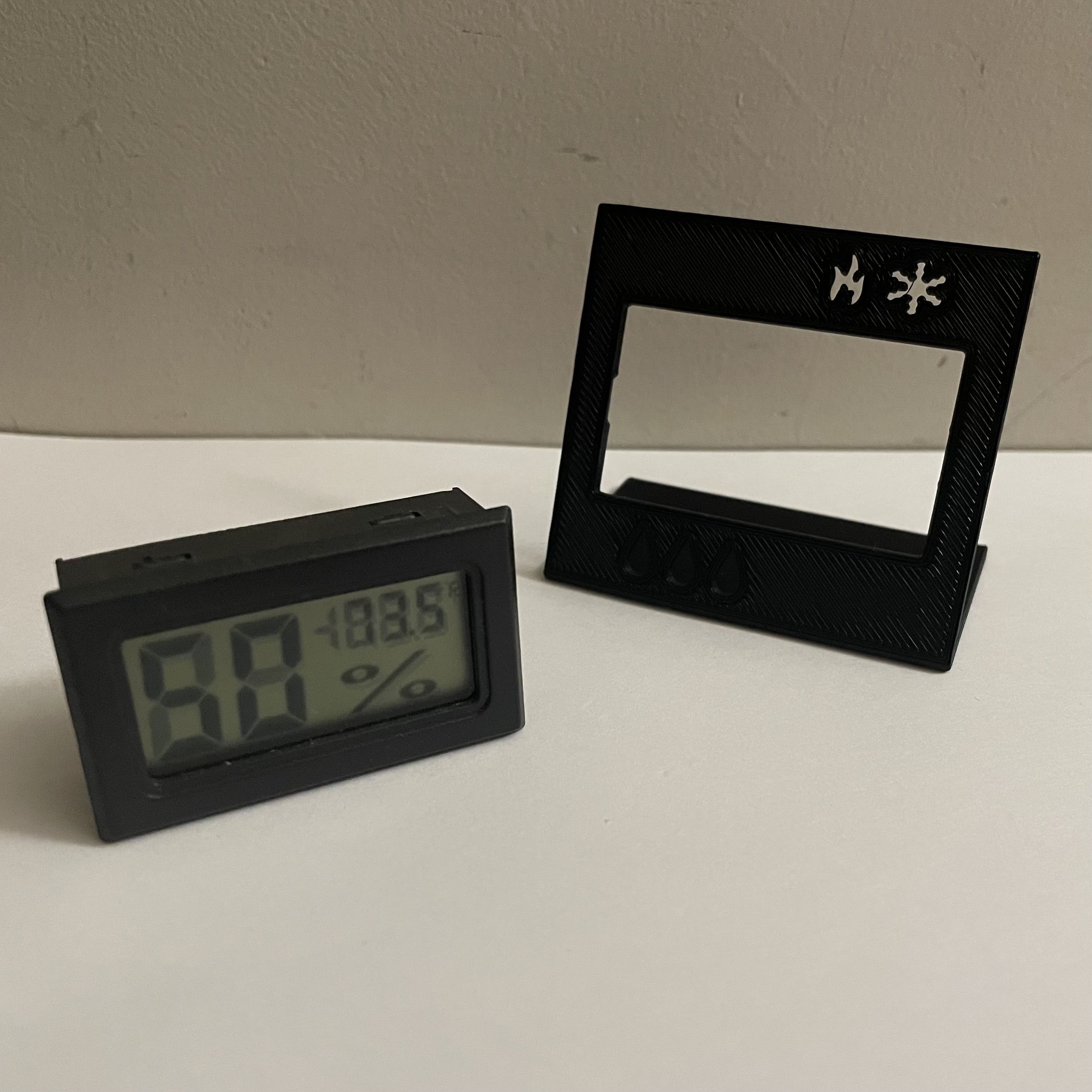 Simple Hygrometer Stand By Crazy4Lookin | Download Free STL Model ...