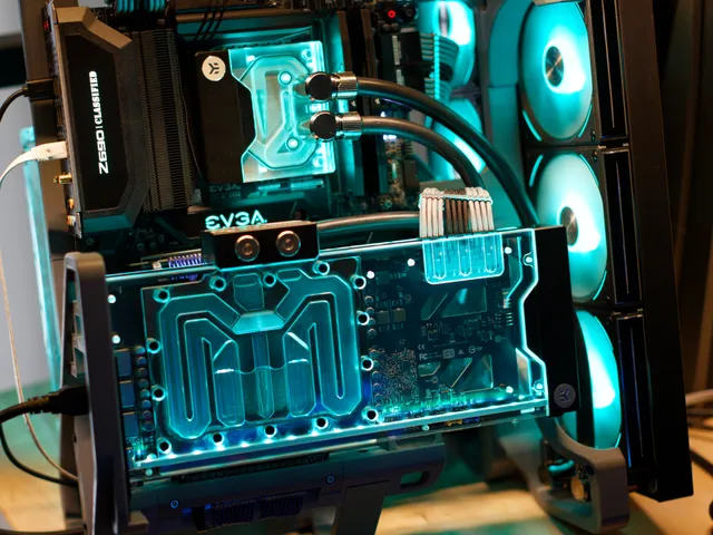 Open PC frame 4 (OPF-4)