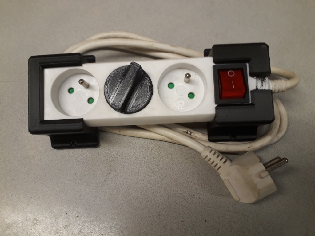 Miniatura 4 do modelo 3D Multiple Socket Plug
