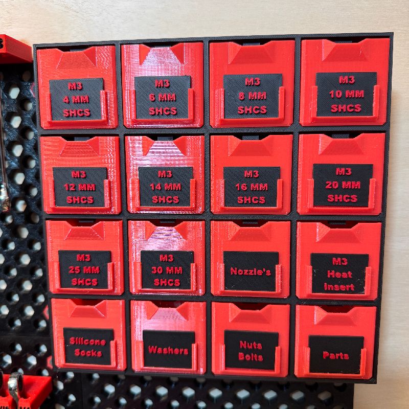 Screw Wall Storage Wall by Rob Beast (All Things STL) | Download STL ...