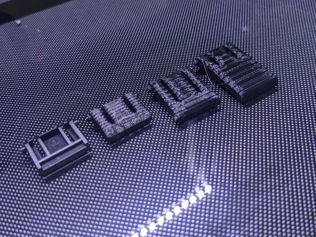 HP 320K Keyboard Feet