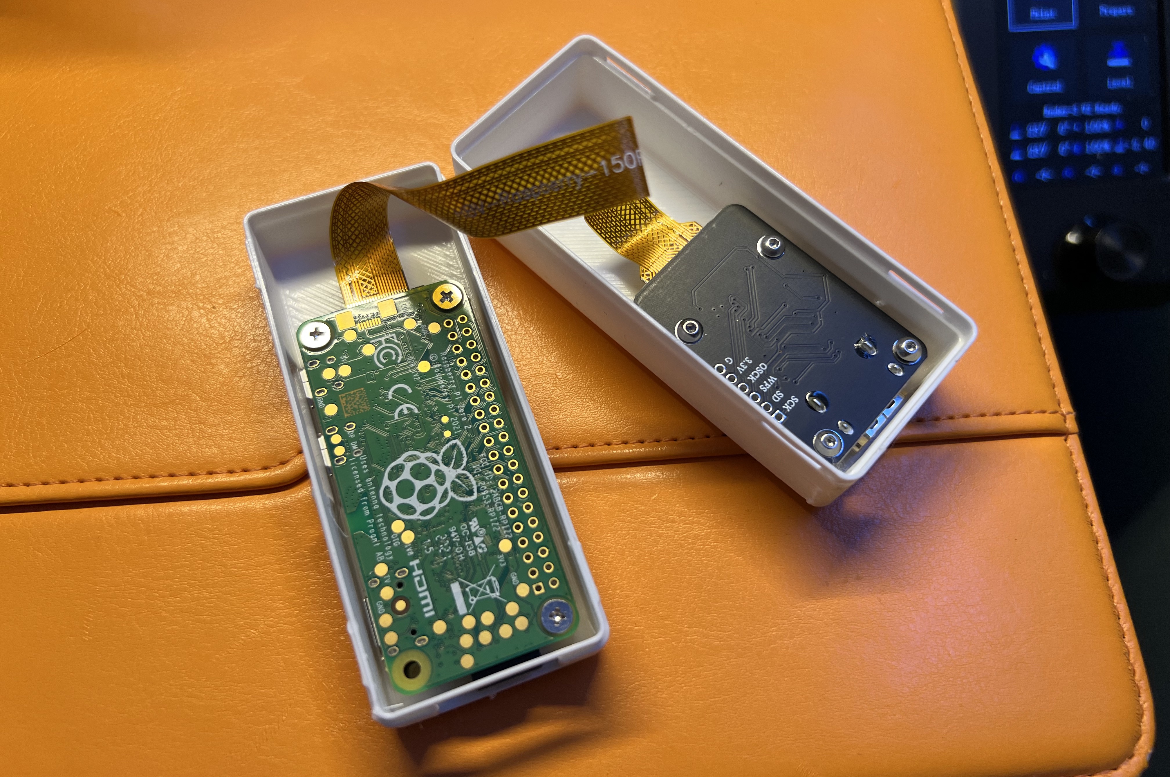 PiKVM case: Pi Zero 2 W and CSI-2 board
