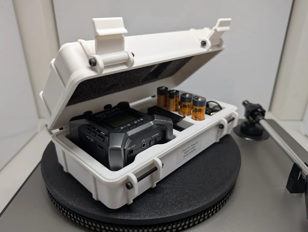 Rugged Box for ZOOM F3 + Accessories by Janos Kehl | Download free