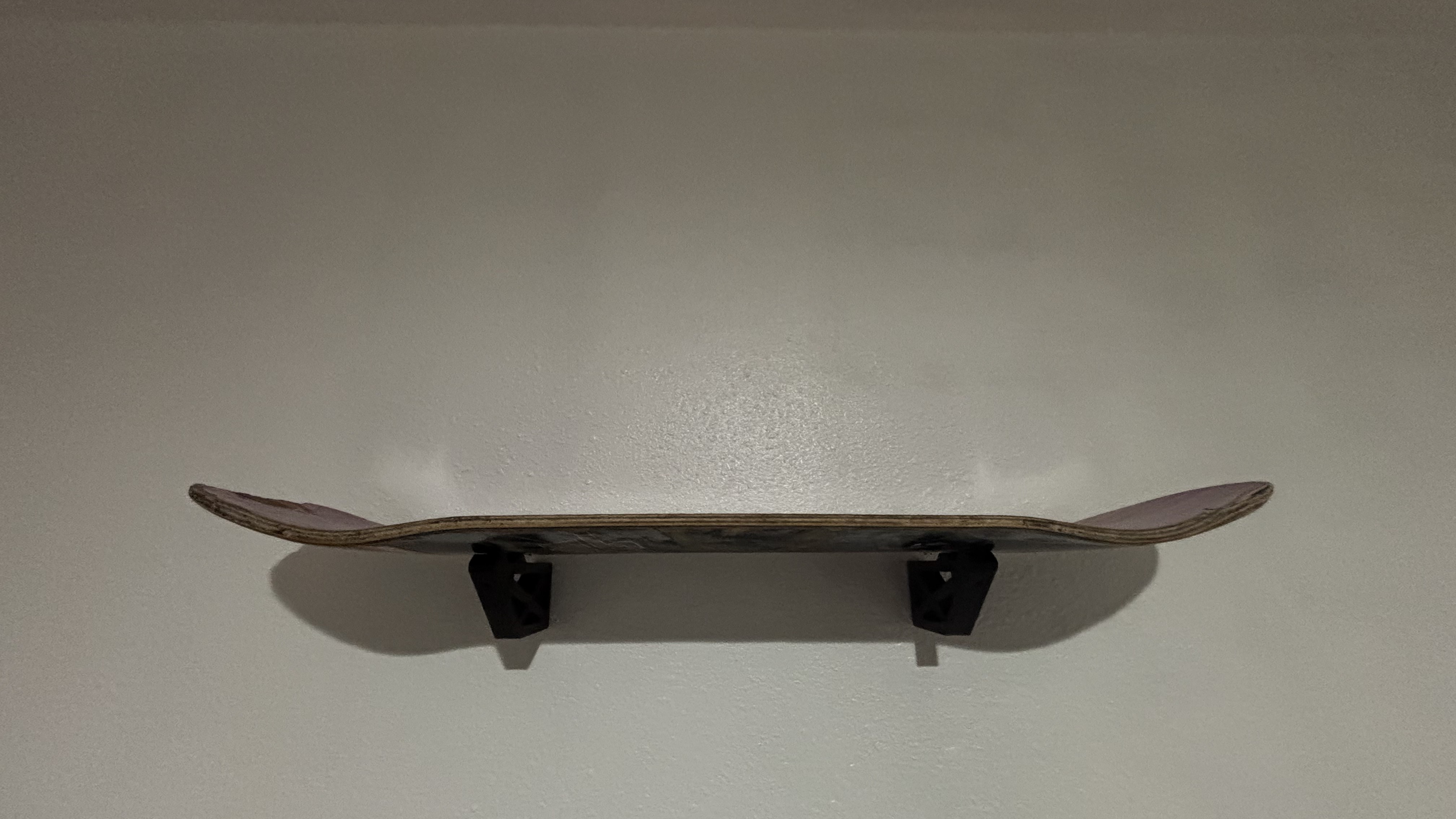 Skateboard Deck Wall Mount (Shelf)