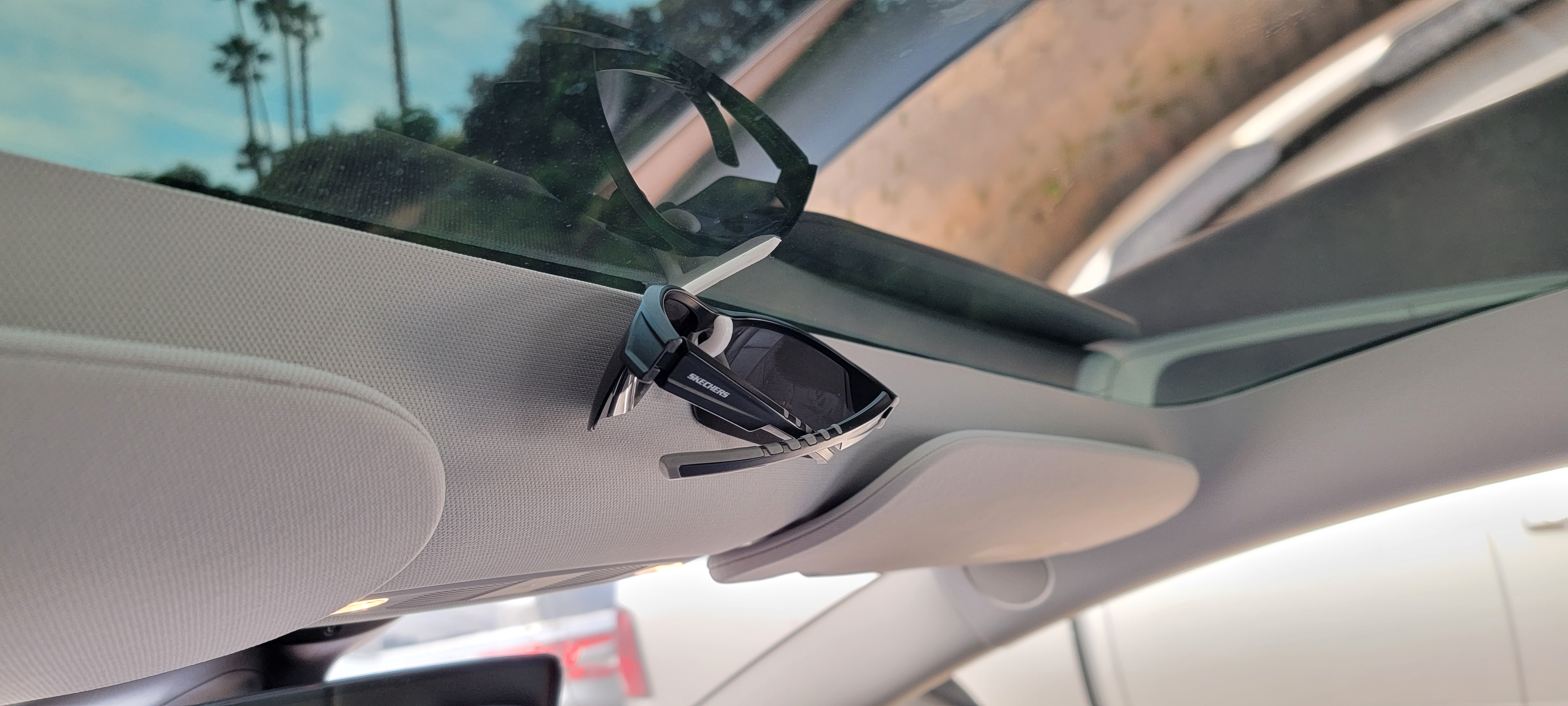 Tesla Model 3 sunglasses hook / holder