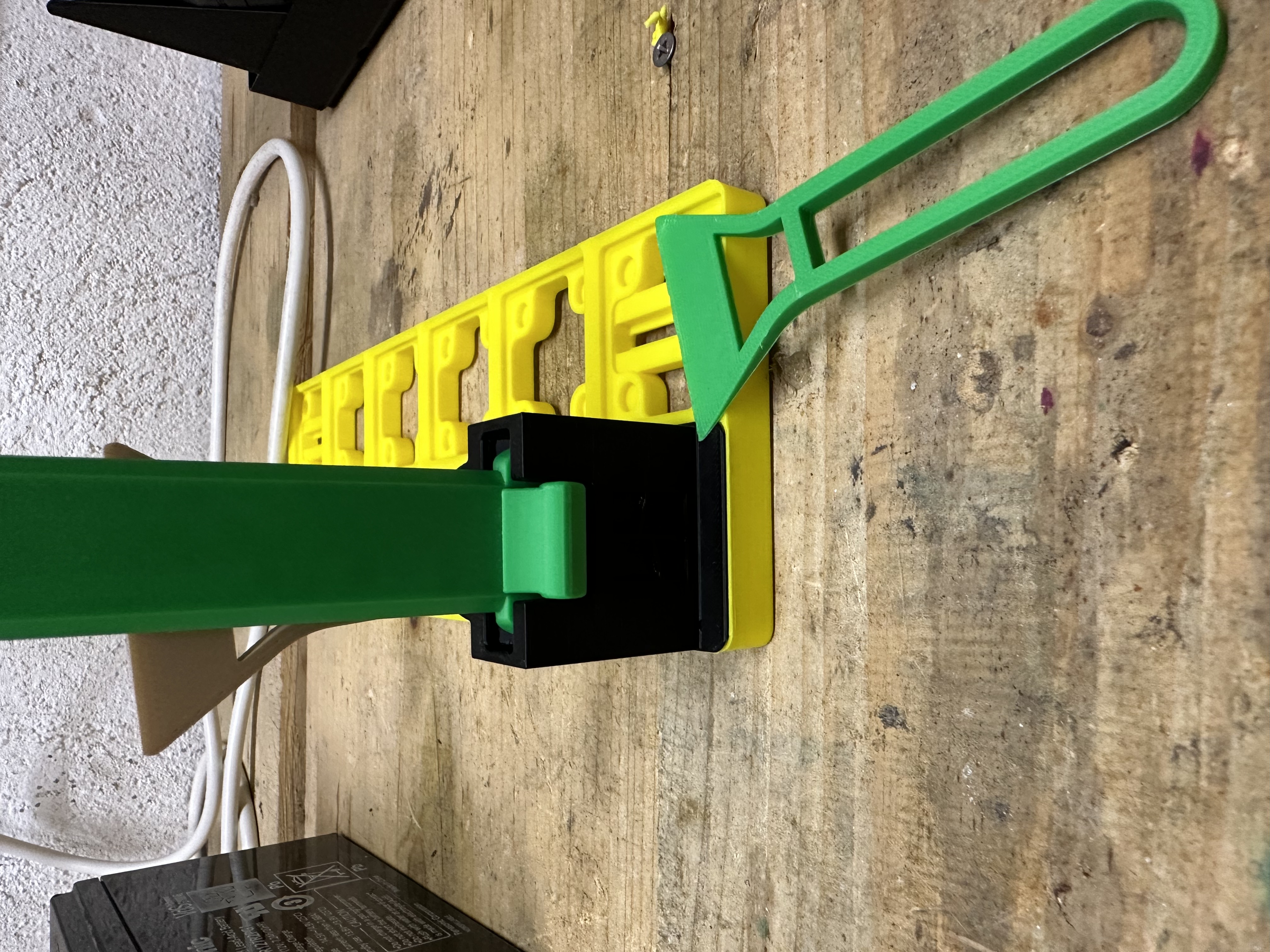 Miniatura 2 do modelo 3D Gridfinity Bambu Lab Scraper Stand