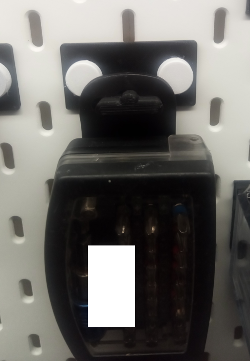 Halter für SB-Verpackungen (hier Bitbox) (SKADIS Pegboard)