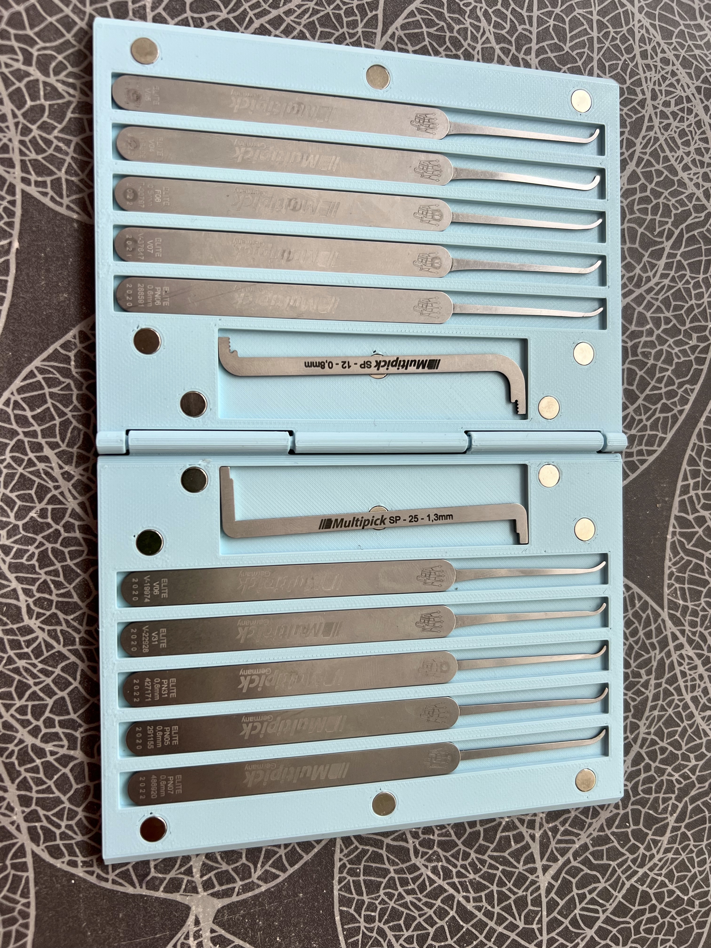 Lockpick  Magnetic Hardcase for Multipick Picks