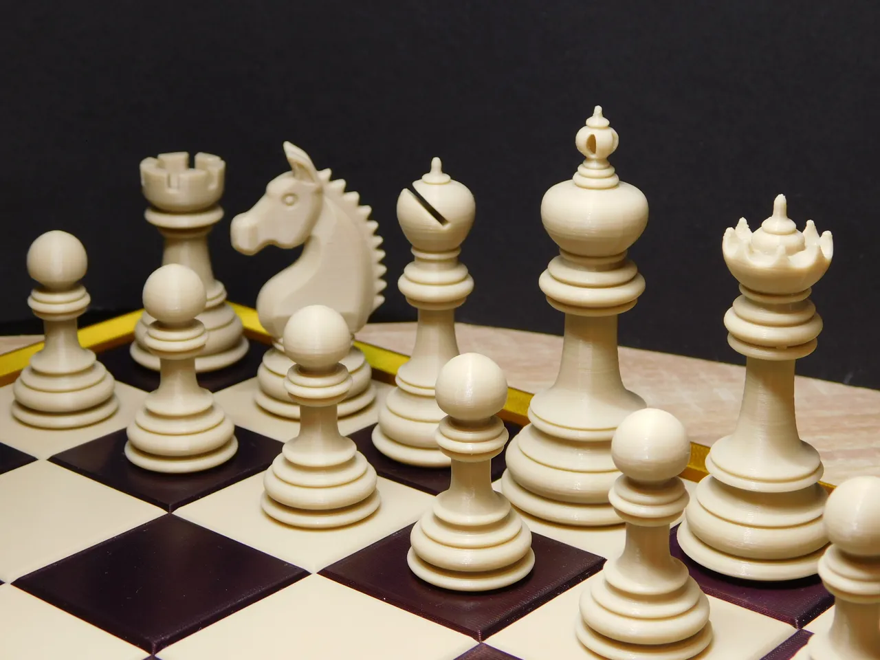 Luxury Wooden Chess Set With Board 6pcs / Digital File STL/ 3D 