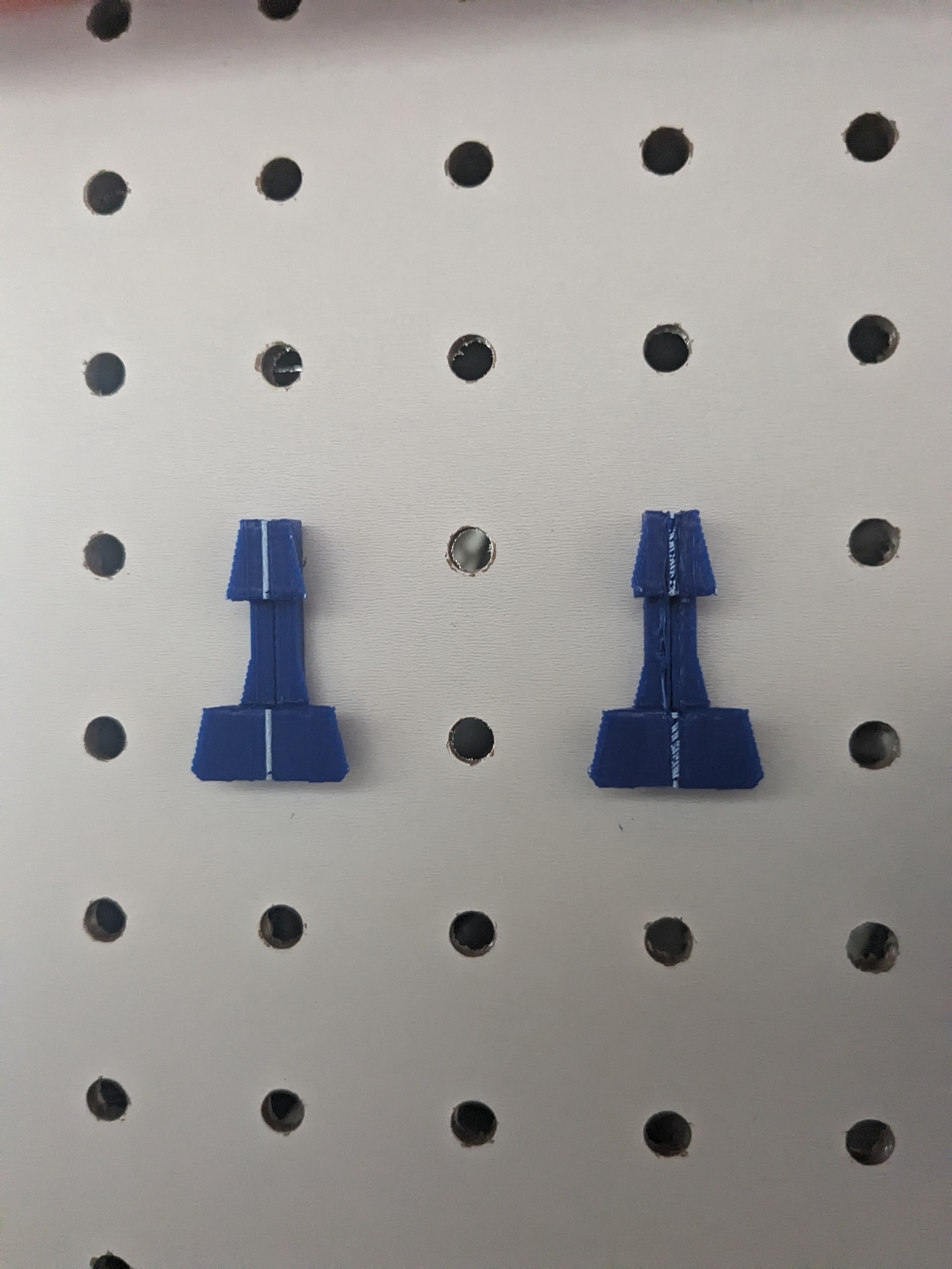 Sy's peglock for smaller holes than 1/4"
