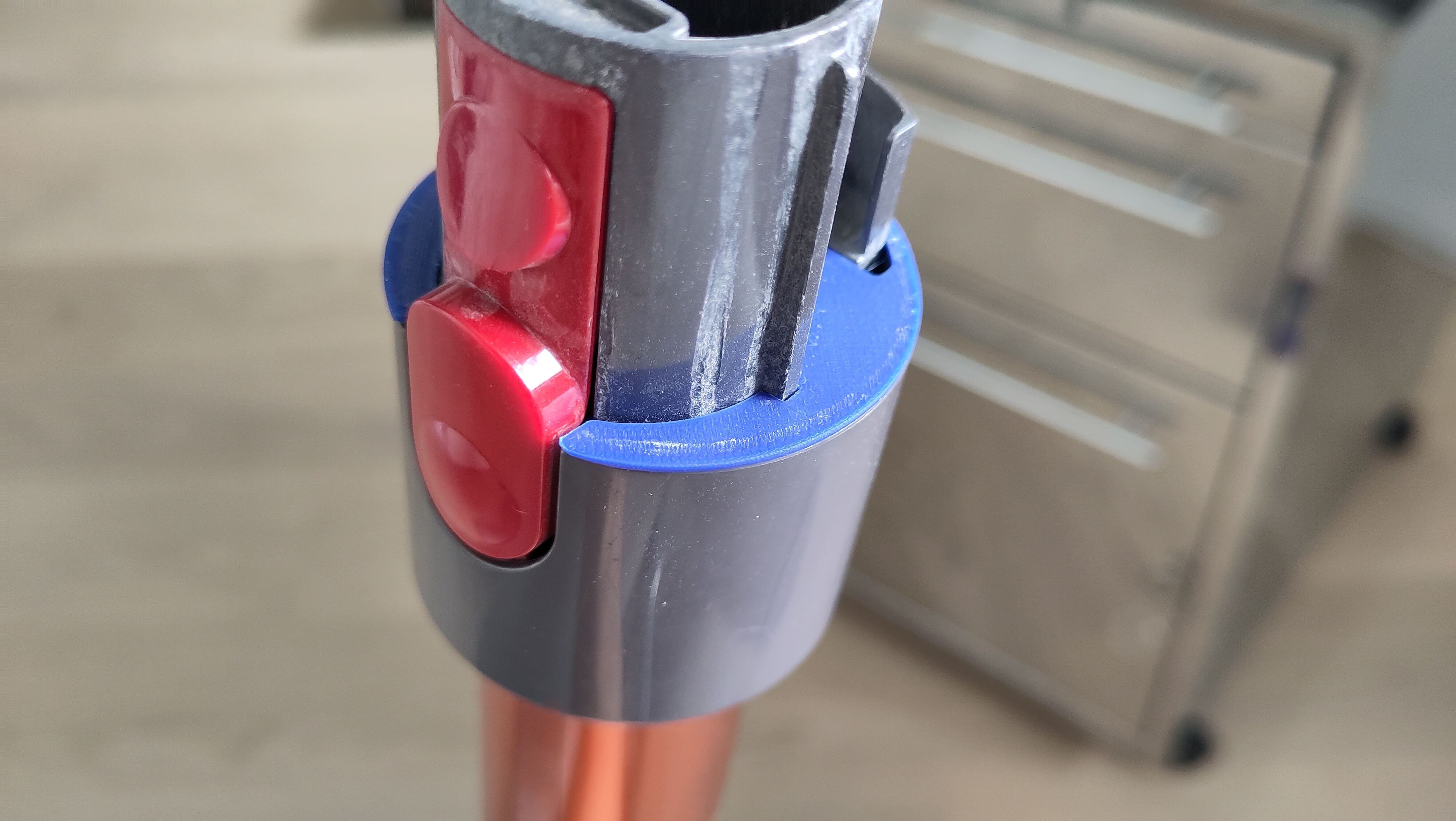 Dyson V10 anti wiggle part
