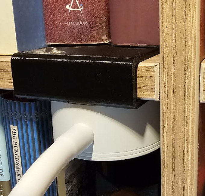 Bookshelf reading light mount by NelisW Download free STL model