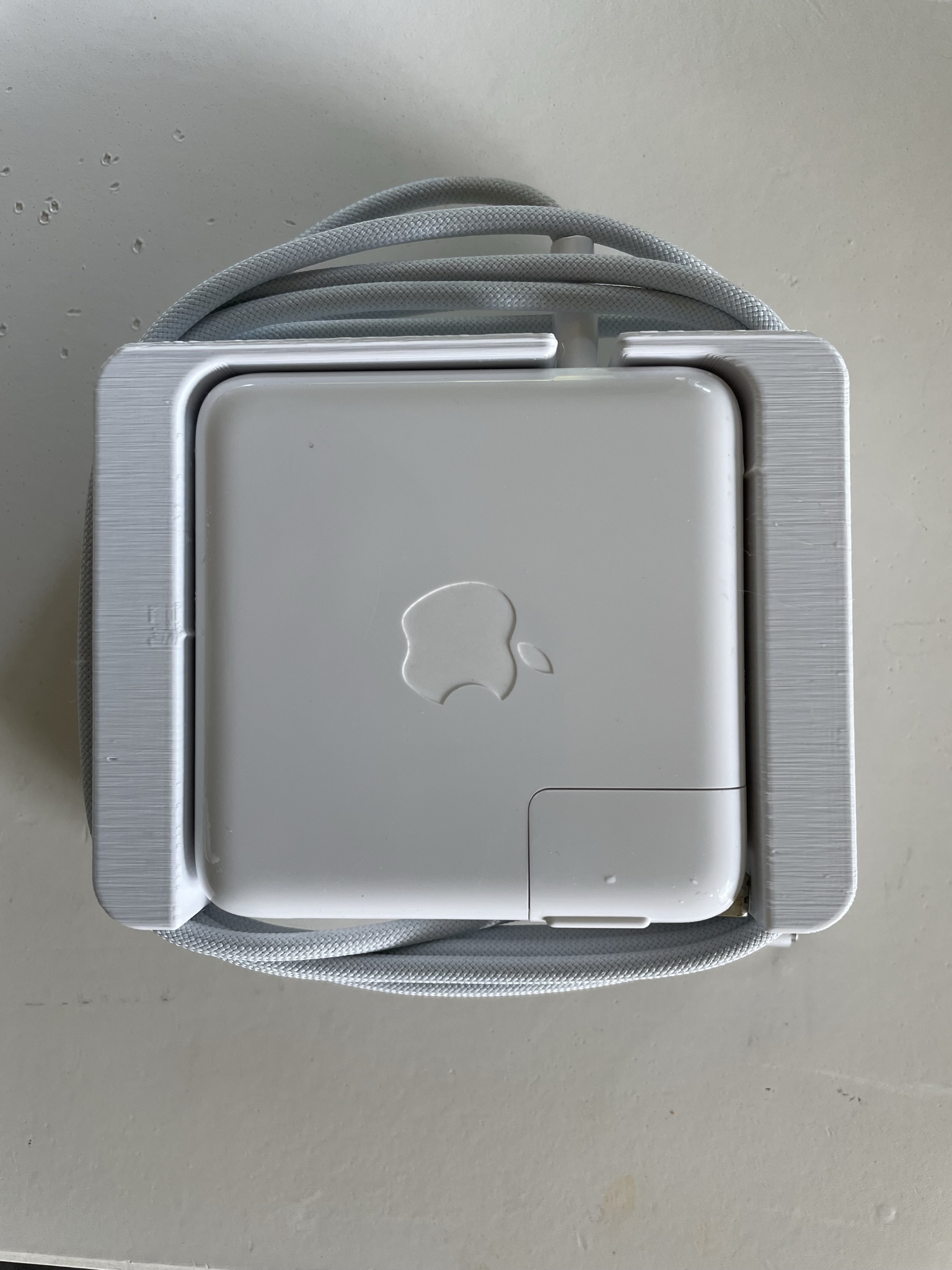 Cable Organizer for Macbook 67W Charger