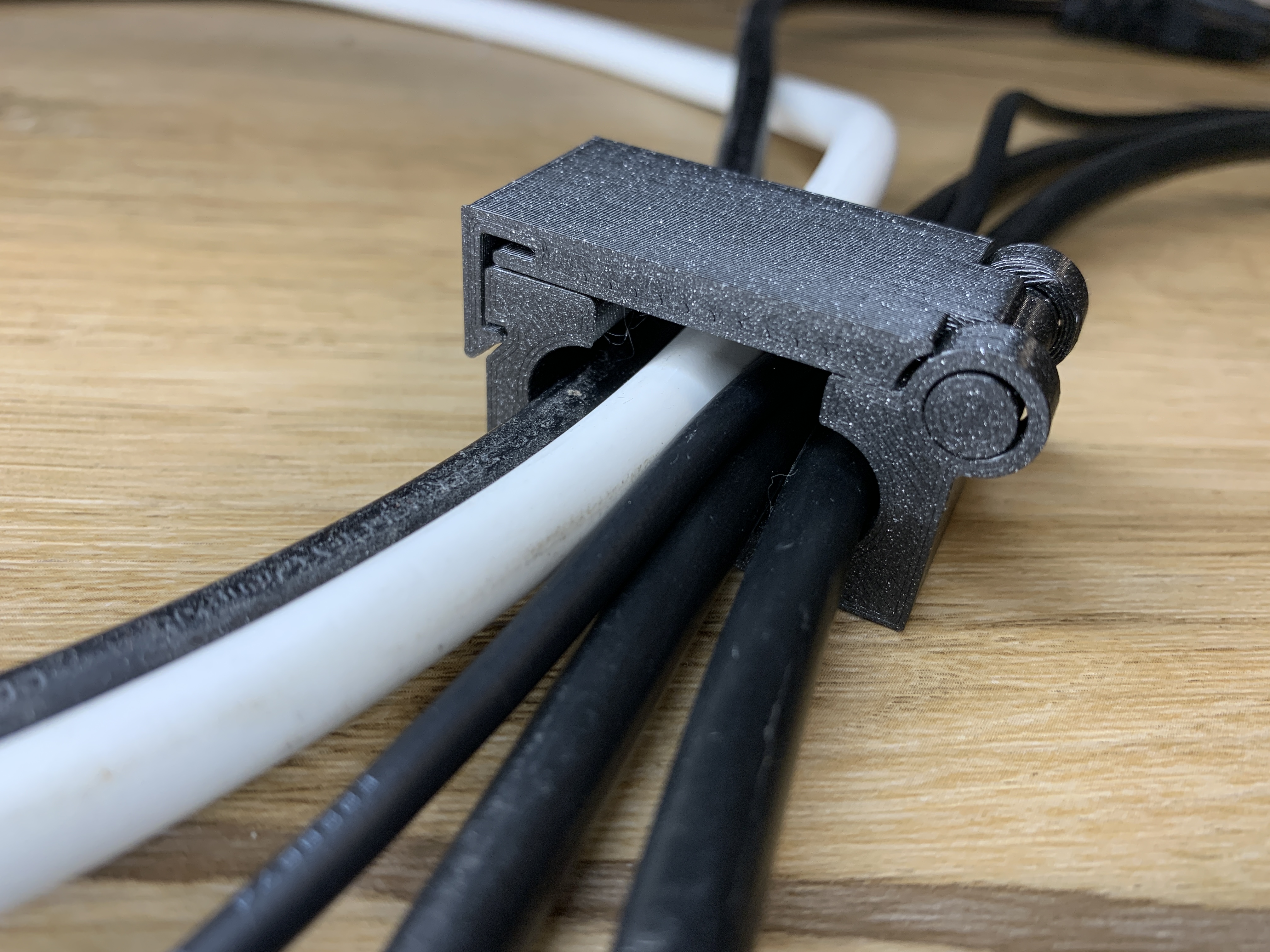 Cable clip- print in place