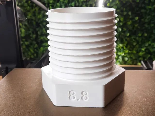 HUGE! Bolt Desktop Planter