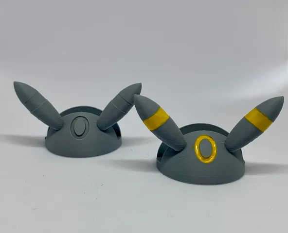 Umbreon Pokemon card stand