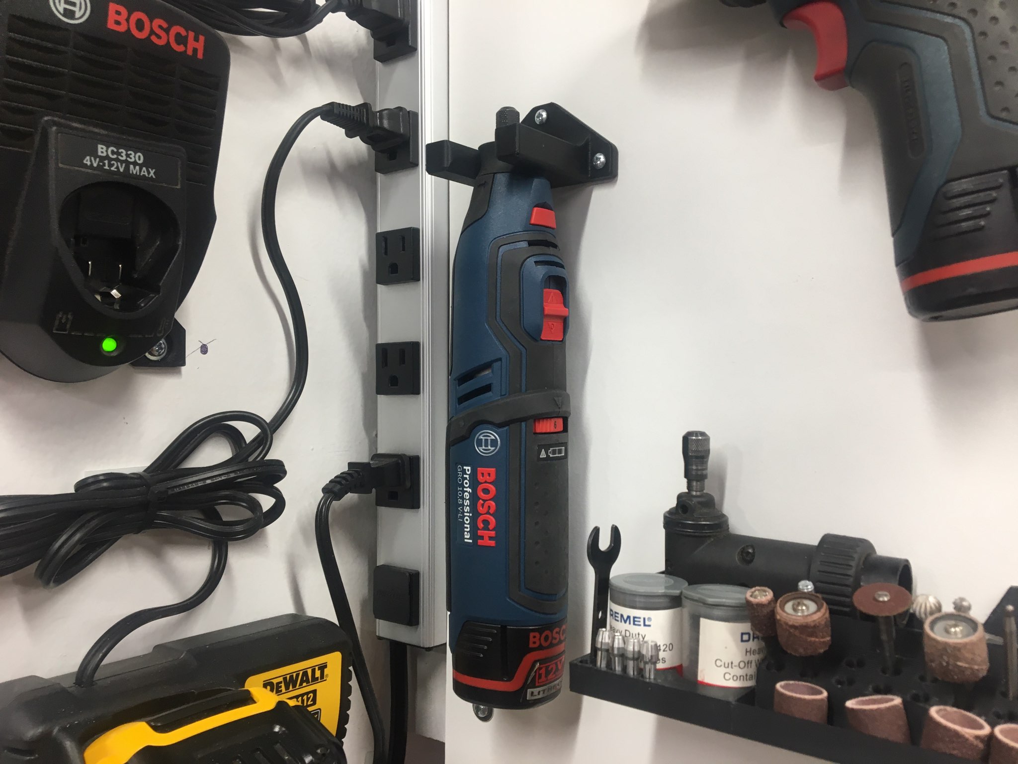 Gro Mount Design Bosch GRO Rotary Tool Wall Mount by Netpackrat | Download free STL ...