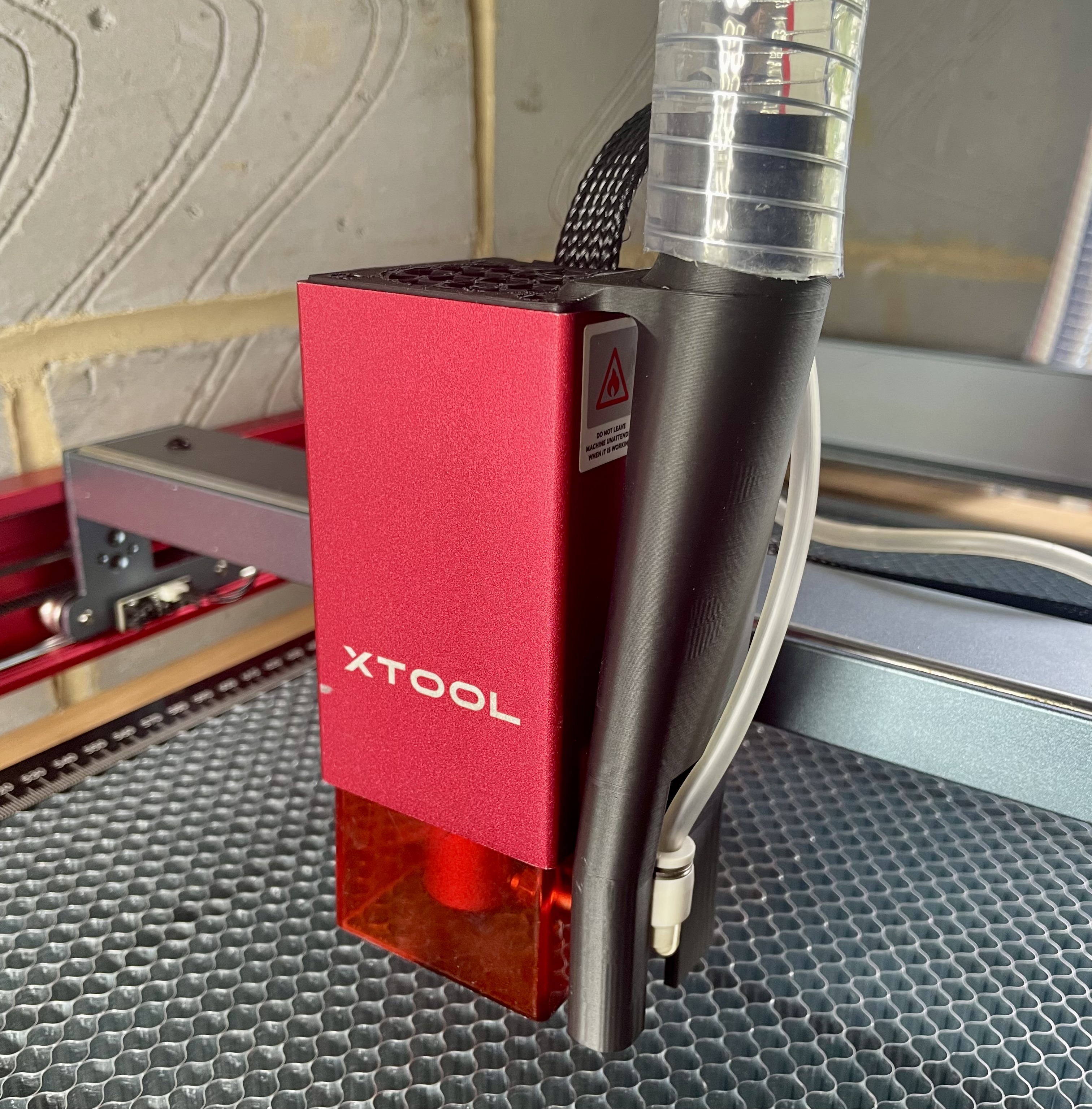 XTool D1 Pro Smoke Extraction System