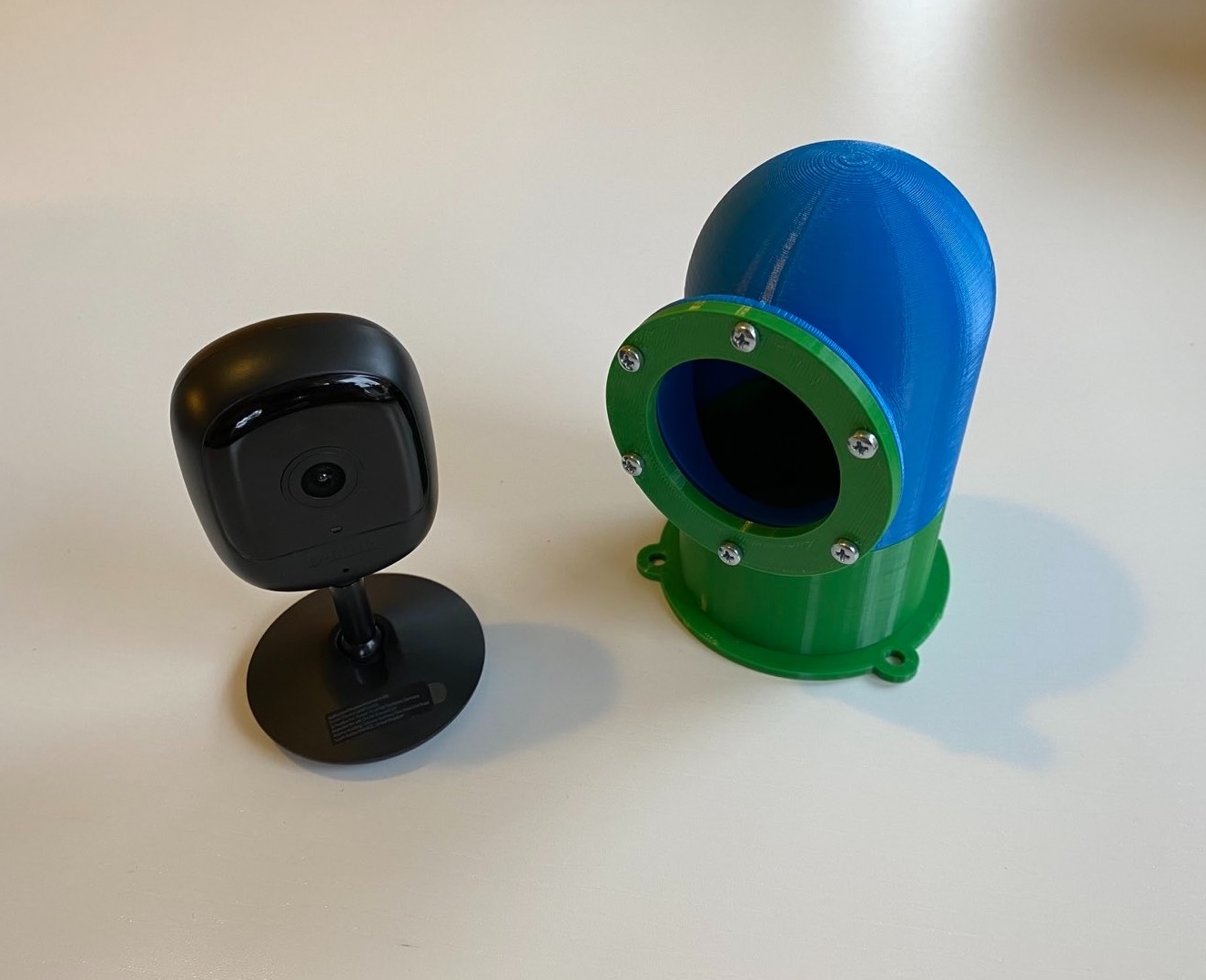 Weather protection for Dlink camera